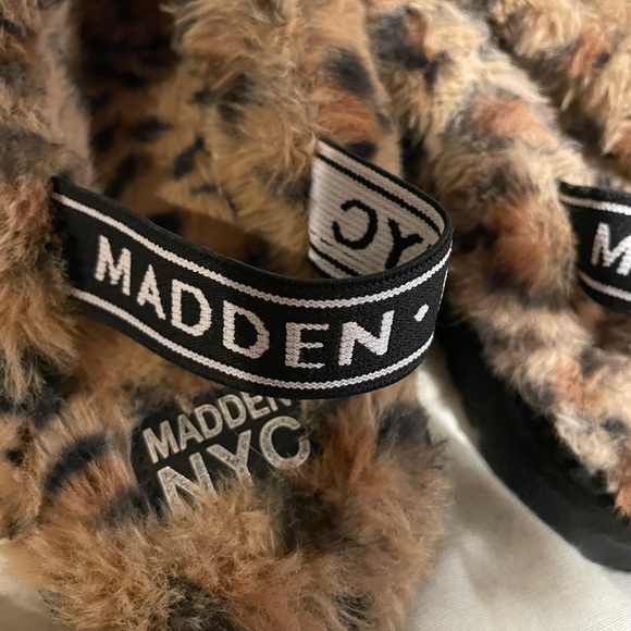 Madden NYC - Picture 3 of 4